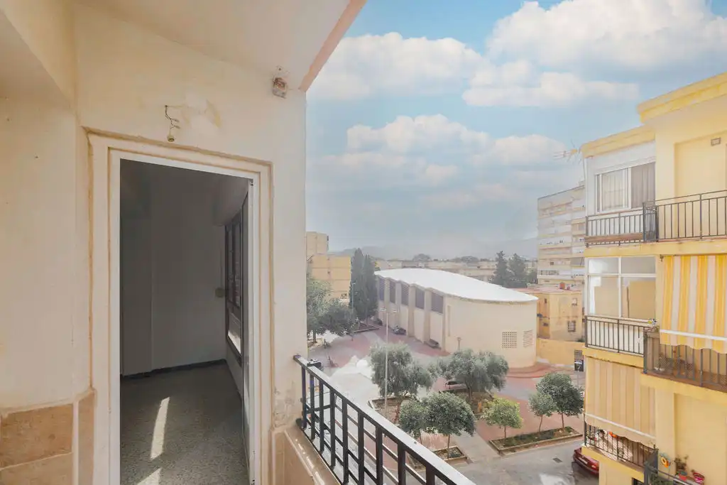 Habitación de Piso en venta en Elda
