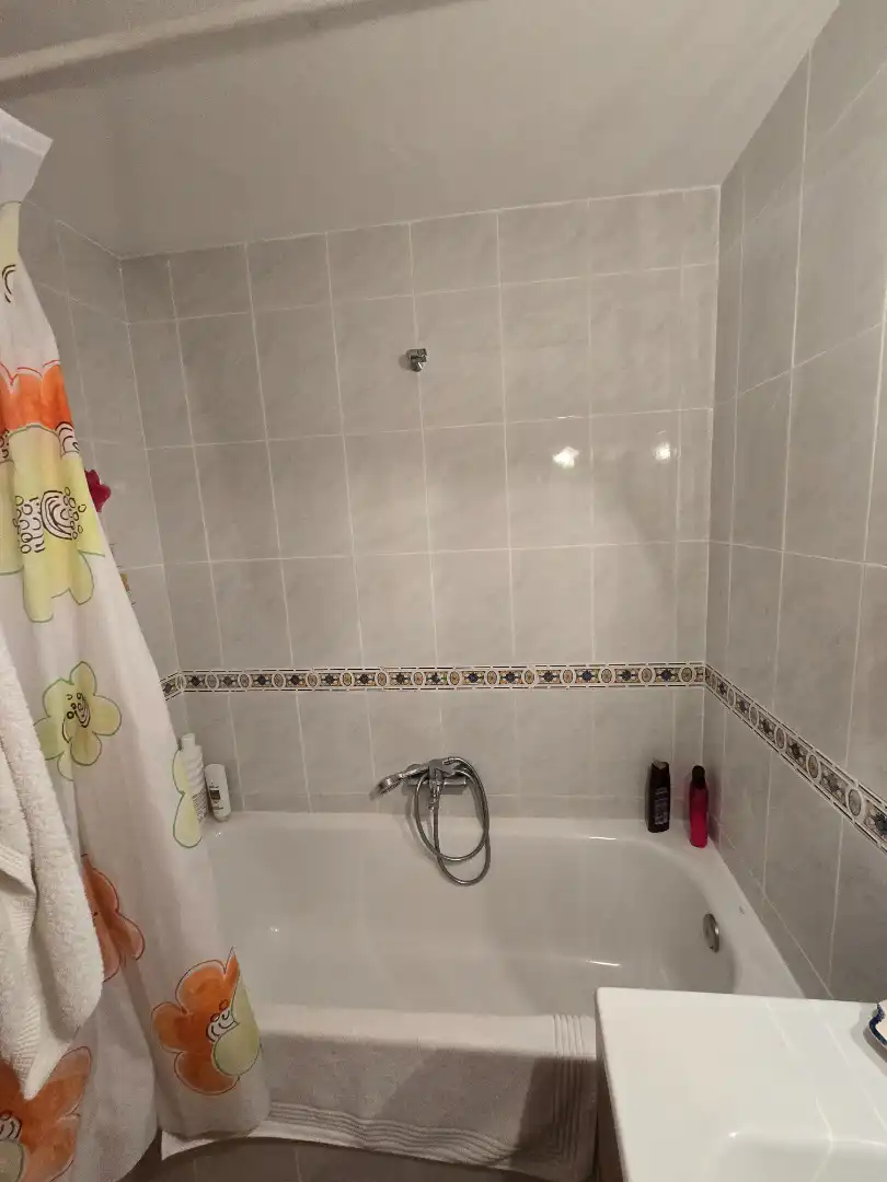 Badezimmer von Wohnung zum Verkauf in Vilanova i la Geltrú