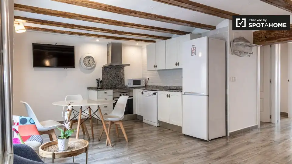 Flat with terrace to rent in L'Eixample, imagen 7