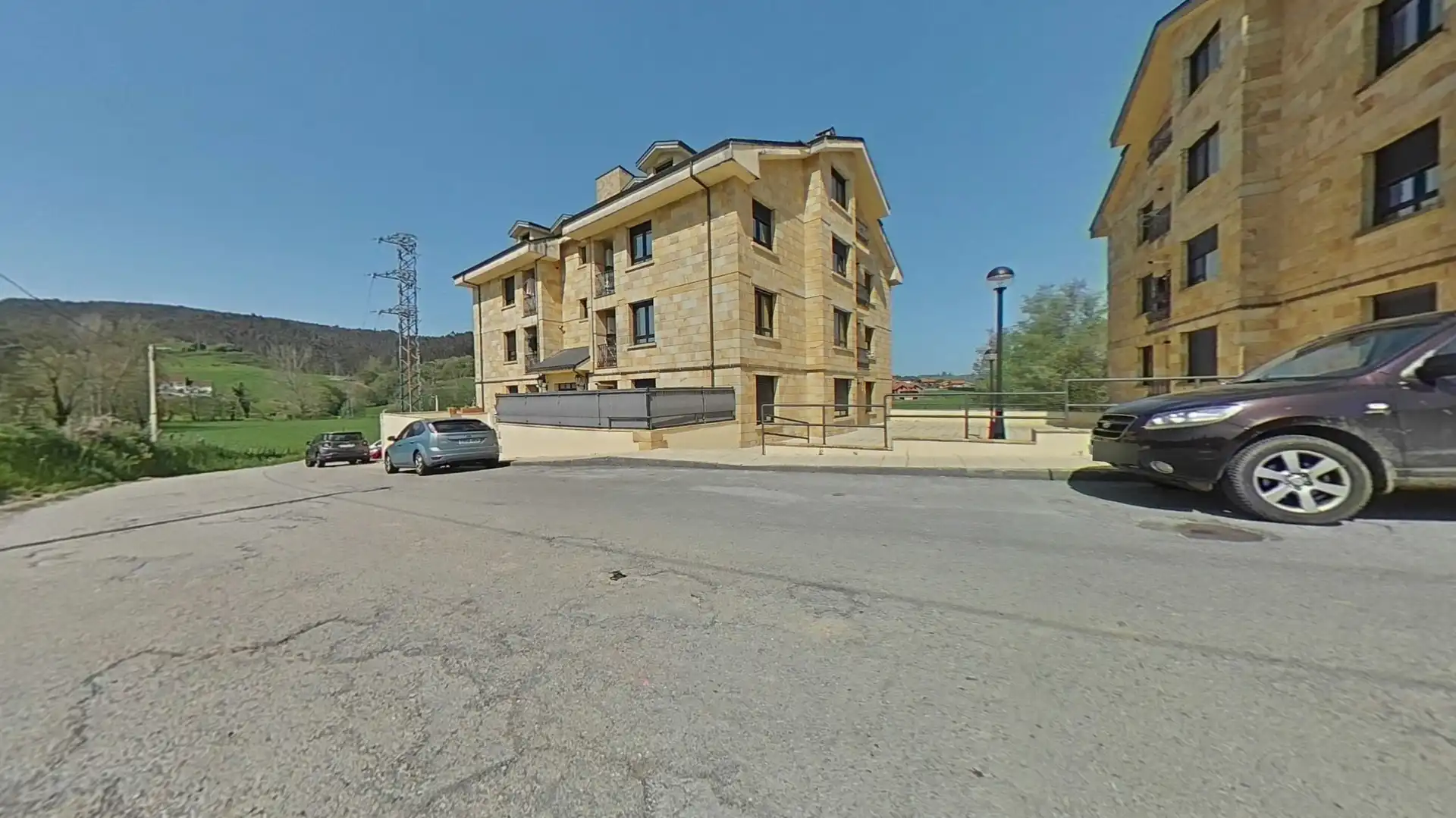 Vista exterior de Piso en venta en Hazas de Cesto con Balcón