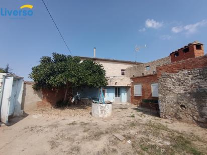 Vista exterior de Finca rústica en venda en Pedrosa de Duero amb Balcó