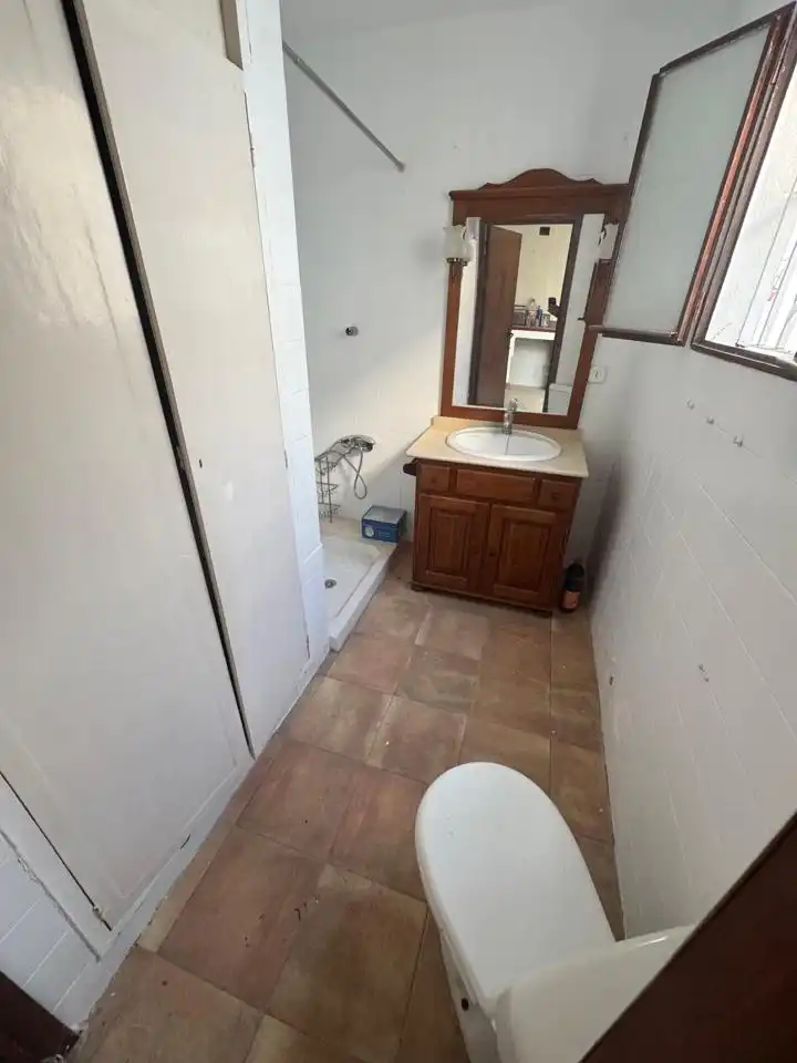 Baño de Casa o chalet en venta en Brenes con Terraza y Trastero