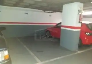 Einzelparkplatz zum Verkauf in Carrer de Sardenya
