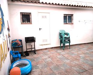 Casa o xalet en venda en Algeciras amb Jardí privat, Moblat i Forn