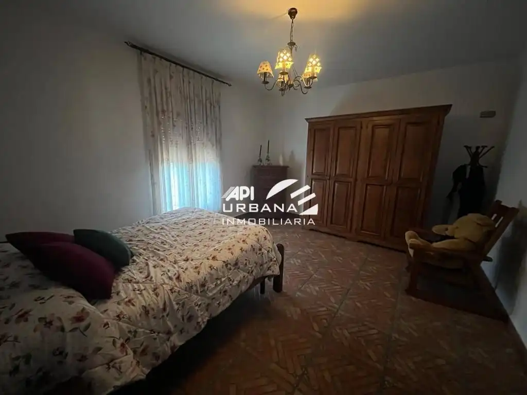Habitación de Casa o chalet en venta en Lucena con Aire acondicionado, Jardín privado y Piscina
