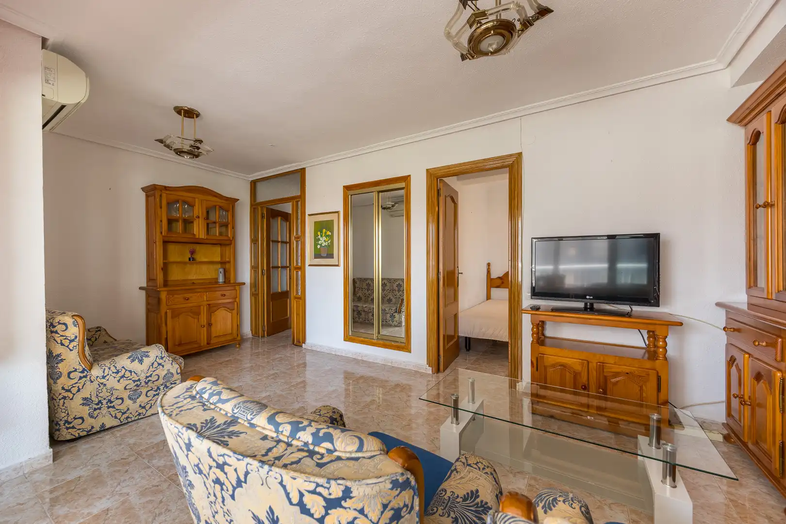 Living room of Apartments for sale in Benidorm  with Swimming Pool, Furnished and Community pool