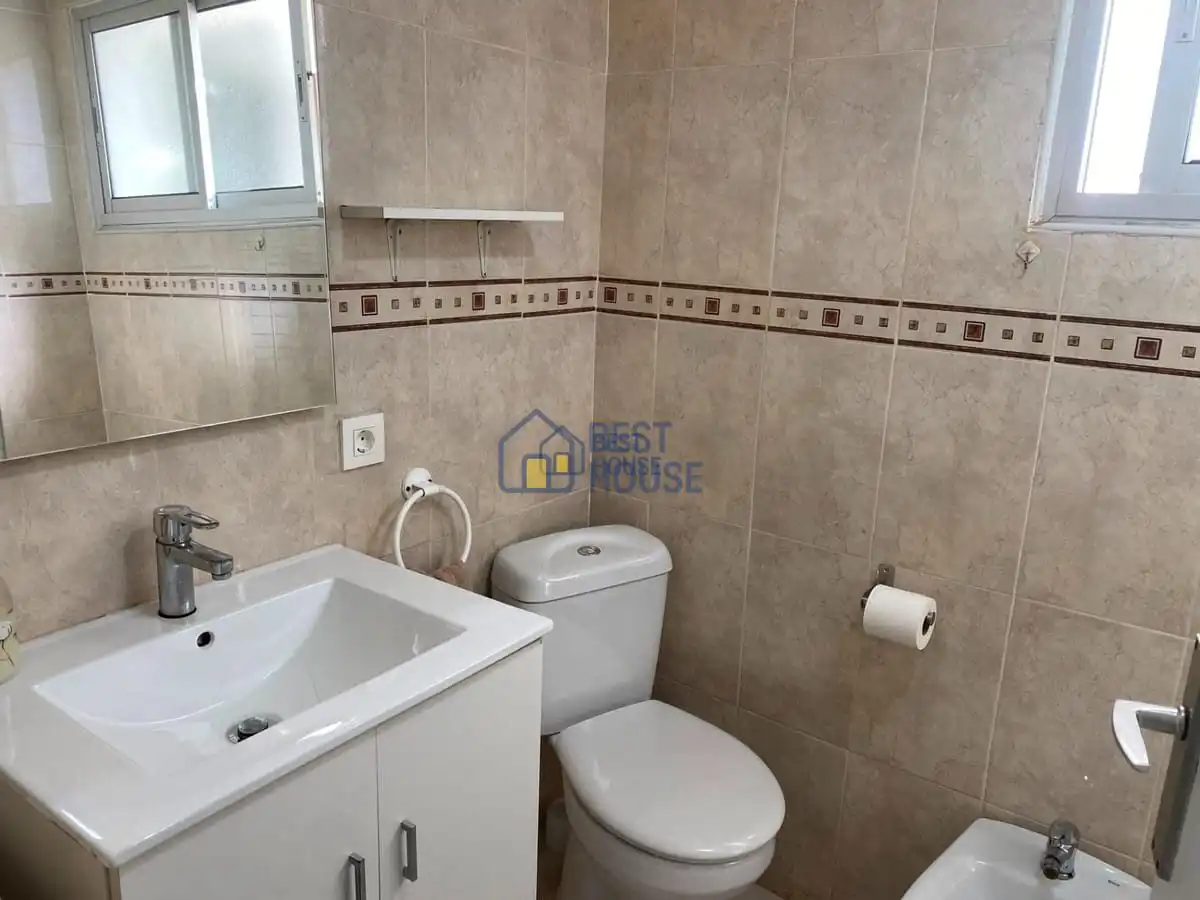 Baño de Piso de alquiler en Armunia