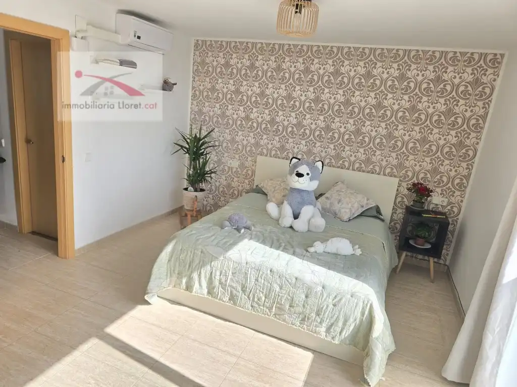 Habitación de Ático en venta en Vila-seca con Jardín privado, Terraza y Piscina