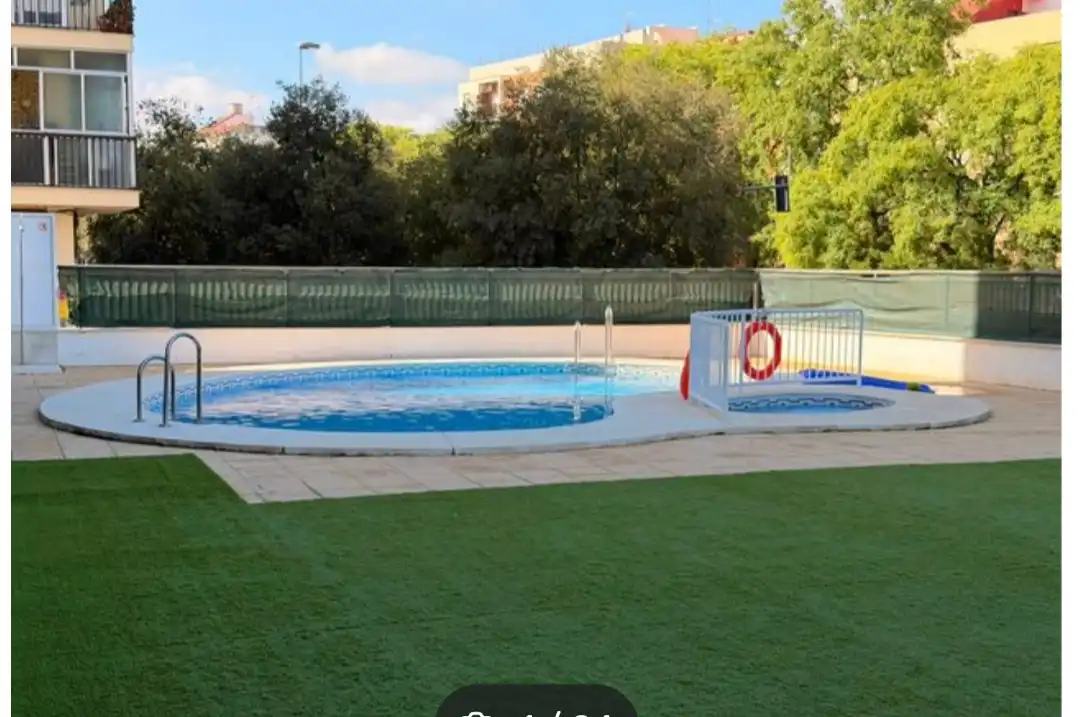Piscina de Piso en venta en Sevilla con Aire acondicionado, Jardín privado y Terraza