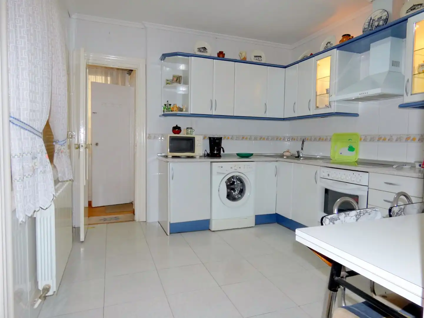 Cocina de Piso en venta en Bilbao  con Calefacción, Parquet y Terraza
