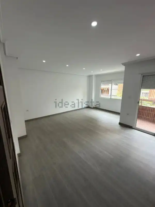 Schlafzimmer von Wohnung zur Miete in Alaquàs mit Terrasse, Ofen und Waschmaschine
