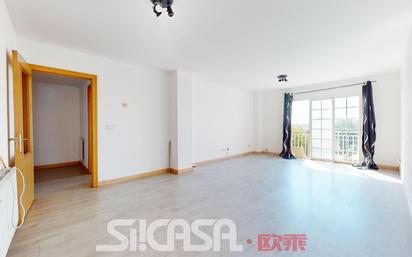 Living room of Flat for sale in Illescas  with Terrace