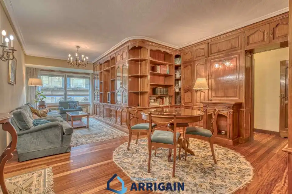 Flat for rent in Sànchez Toca Kalea, Área Romántica