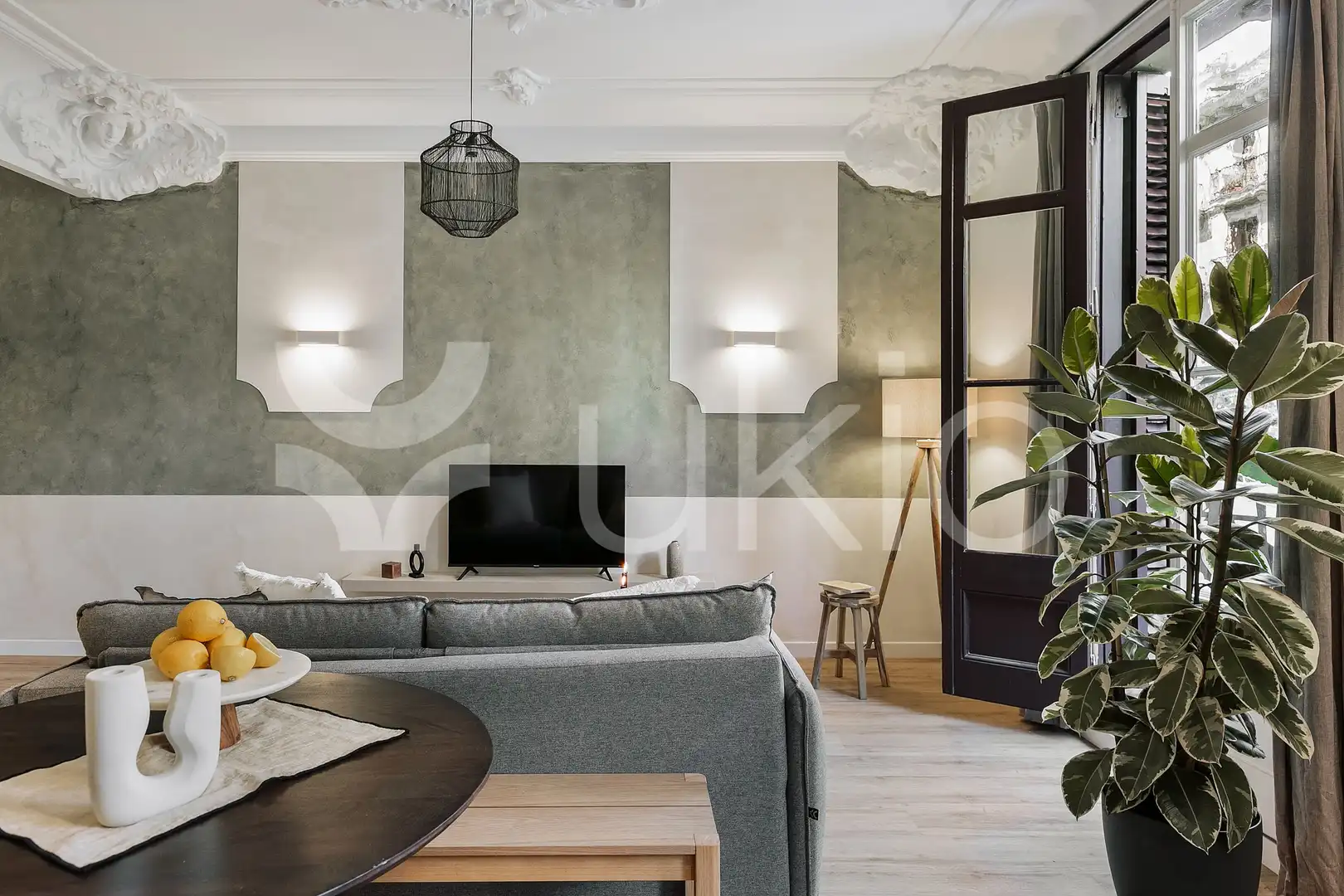 Sala de estar de Estudio de alquiler en Barcelona con Aire acondicionado, Calefacción y Amueblado