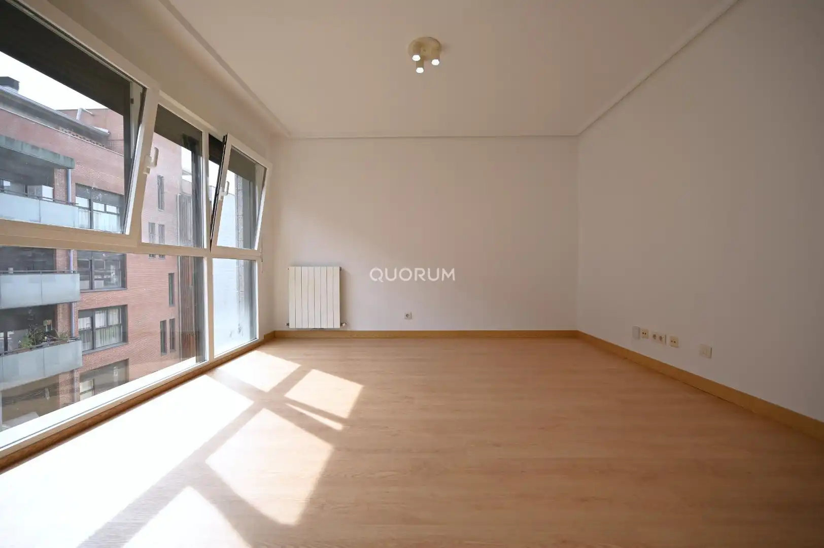 Schlafzimmer von Wohnung zum Verkauf in Erandio mit Heizung und Abstellraum