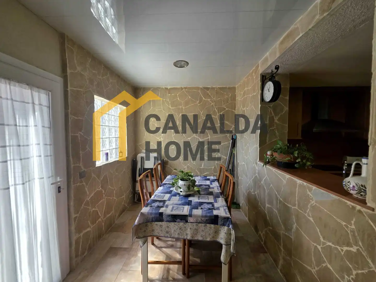 Casa aparellada amb piscina en venda a Carrer Sot de Can Puig, imagen 10