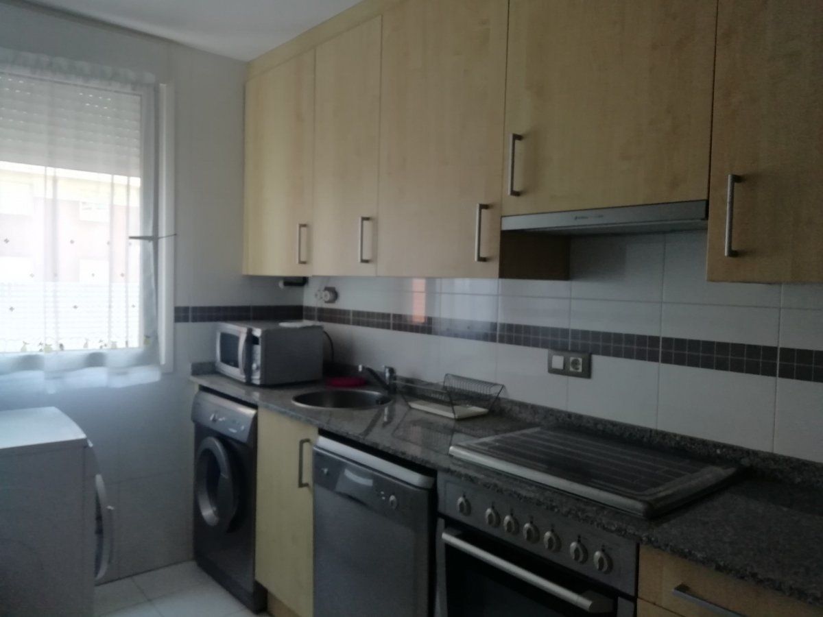 Cuina de Apartament en venda en Colindres amb Calefacció