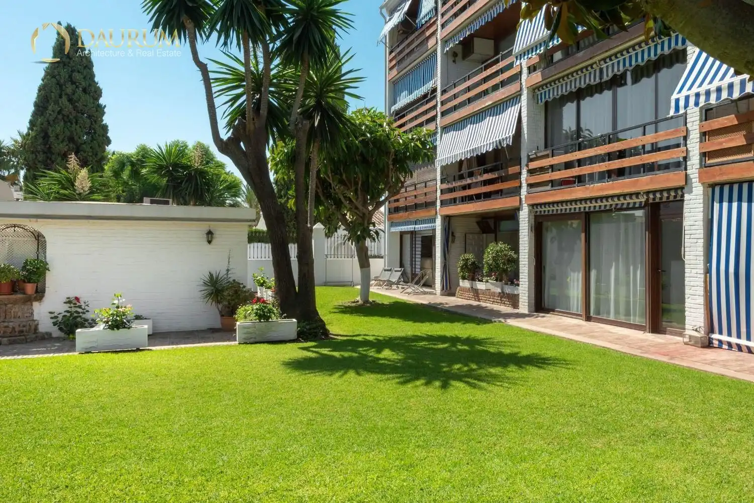Jardín de Piso en venta en Marbella con Aire acondicionado, Calefacción y Piscina