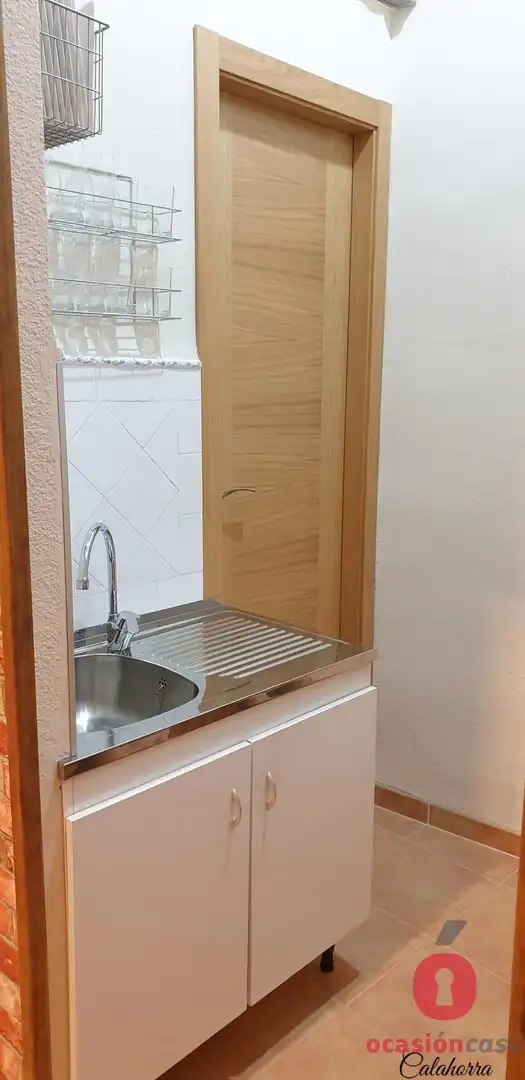 Cocina de Local de alquiler en Córdoba con Aire acondicionado