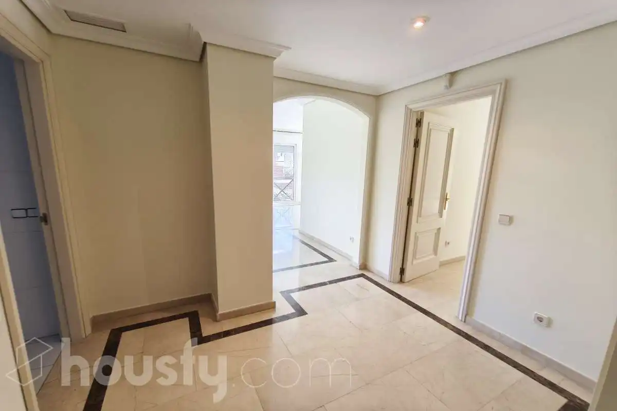Piso de alquiler en Madrid con Aire acondicionado, Calefacción y Terraza