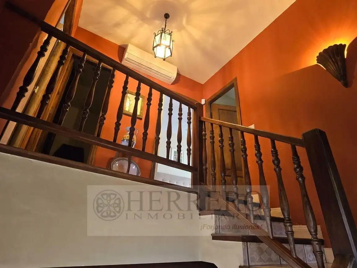Casa adosada en venta en Gandia con Aire acondicionado, Calefacción y Jardín privado