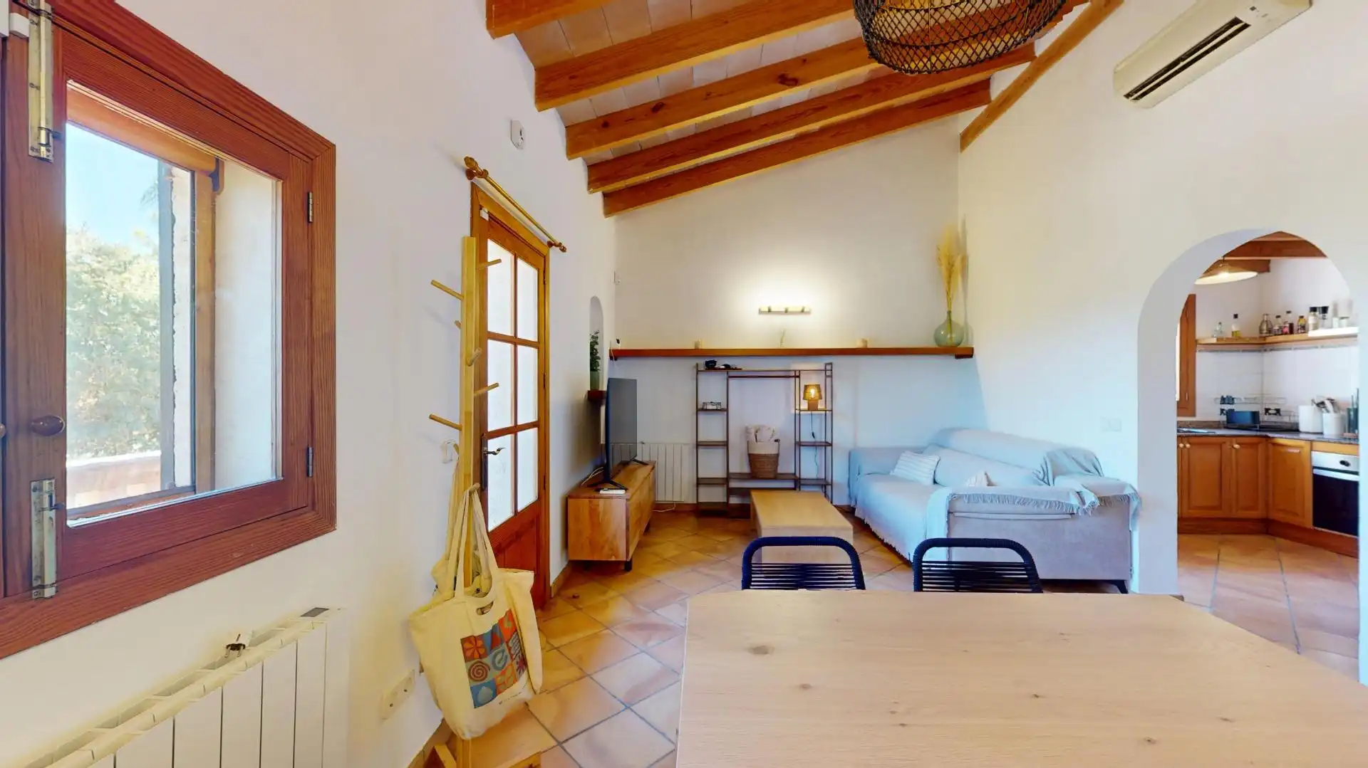 Living room of Country homes for rent in Costitx  with Air Conditioner, Heating and Private garden