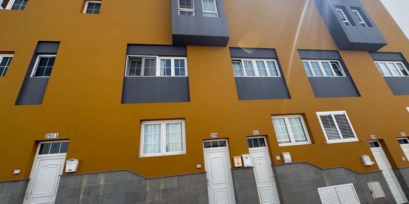 Vista exterior de Piso en venta en Ingenio con Aire acondicionado, Terraza y Trastero