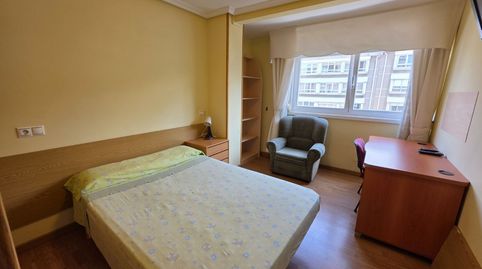Foto 3 von Wohnung zur Miete in De Outeiro, Agra del Orzán - Ventorrillo, A Coruña Capital