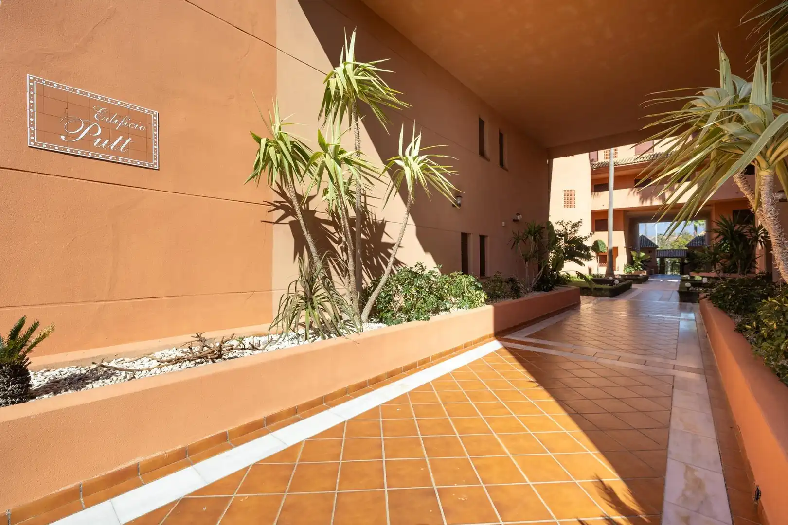 Dachboden zum Verkauf in Motril mit Klimaanlage, Terrasse und Abstellraum
