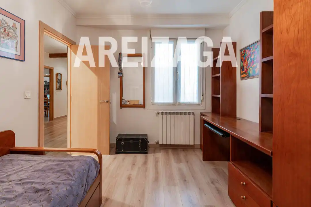 Schlafzimmer von Wohnung zum Verkauf in Donostia - San Sebastián  mit Heizung und Balkon