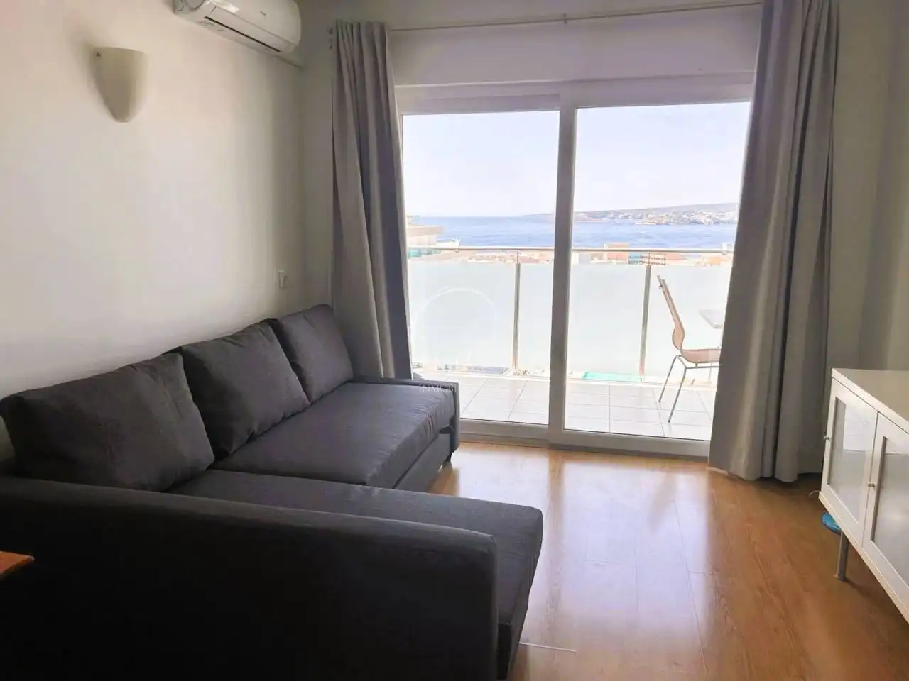 Bedroom of Study for rent in Calvià  with Air Conditioner, Terrace and Furnished
