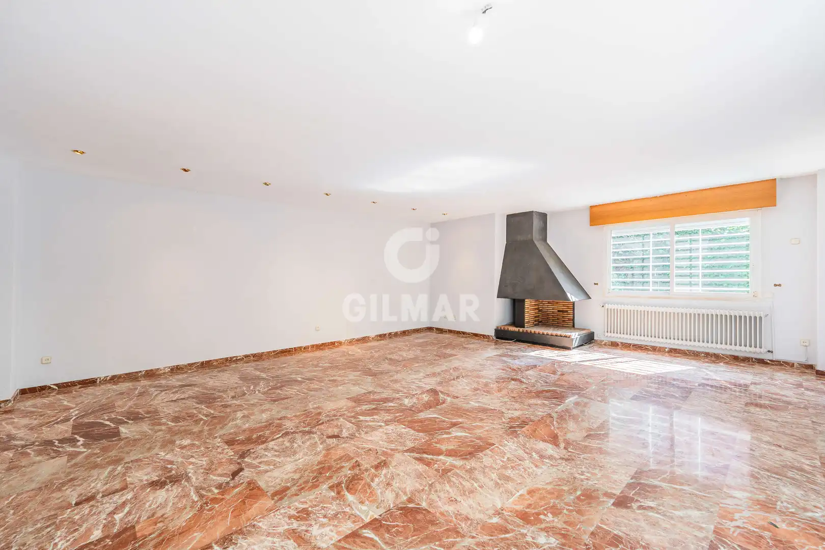 Living room of Detached homes for sale in Madrid  with Heating, Private garden and Swimming Pool