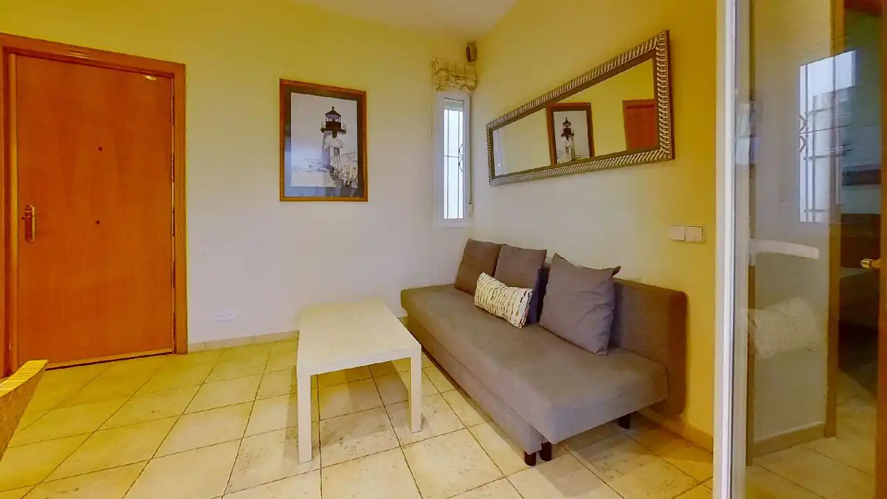 Living room of Flat for sale in Madrid  with Air Conditioner, Heating and Furnished