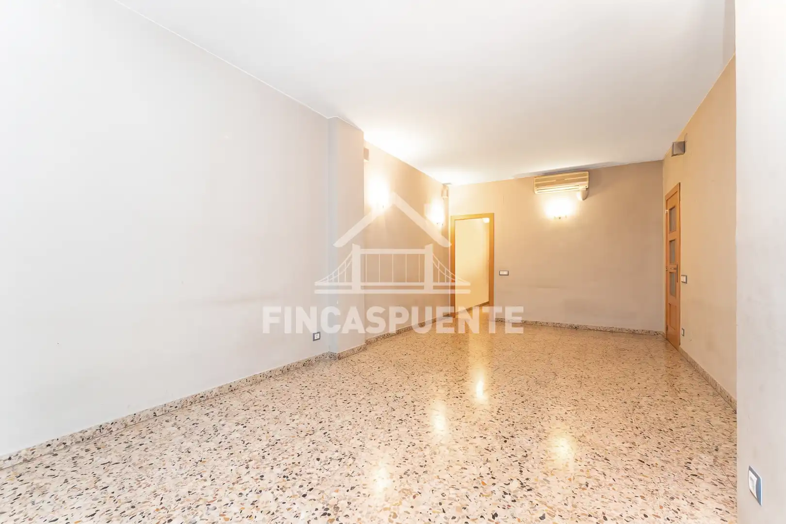 Wohnung mit Aufzug zum Verkauf in Carrer de Rogent, imagen 2