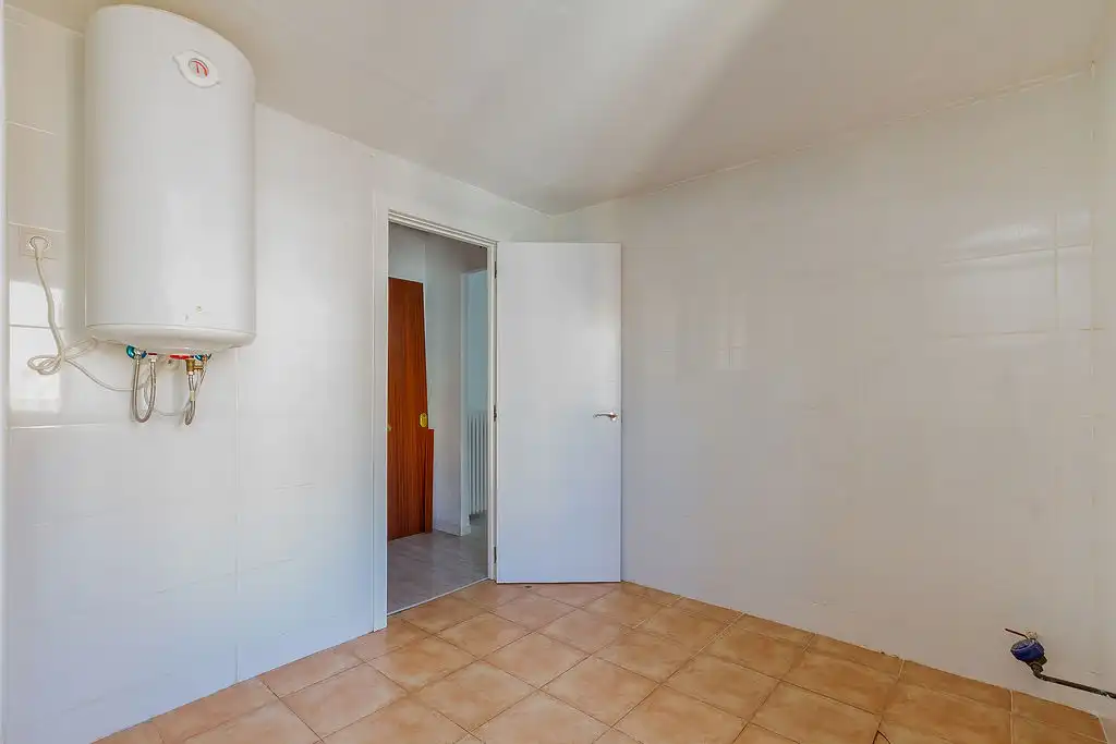 Habitación de Piso en venta en Madrid con Aire acondicionado y Calefacción