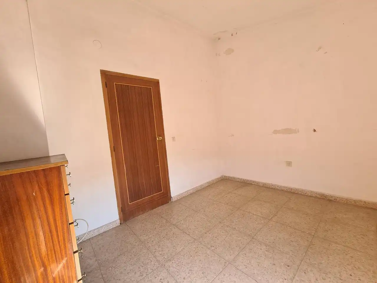 Casa adosada en venta en La Adrada  con Balcón