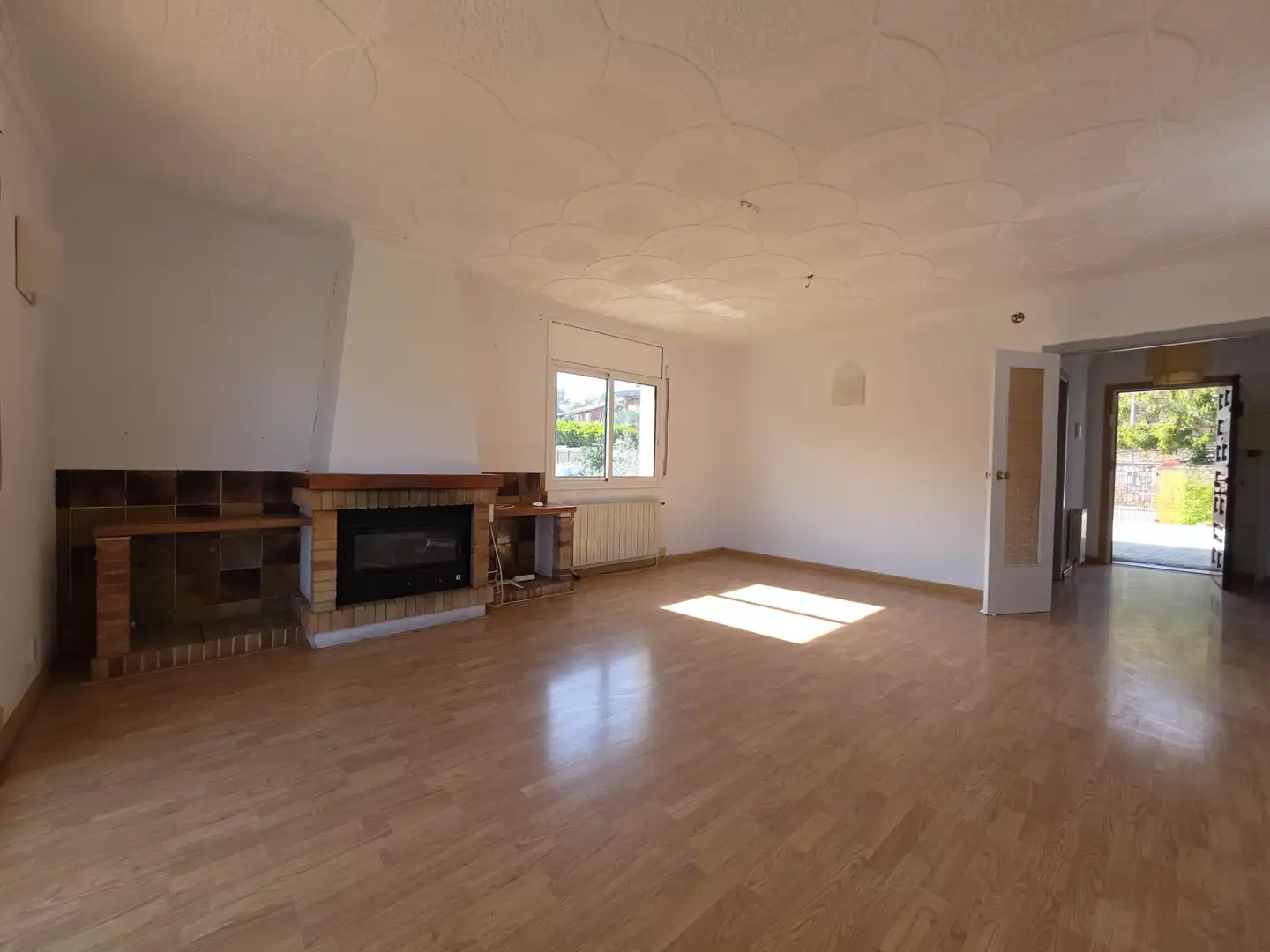 Villa con terrazza in vendita a Vallirana, imagen 3