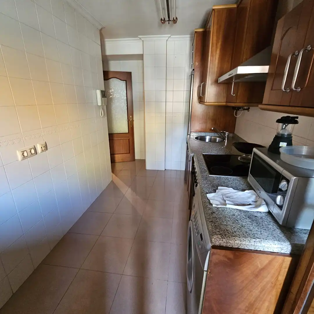 Kitchen of Flat for sale in San Martín del Rey Aurelio  with Heating and Parquet flooring