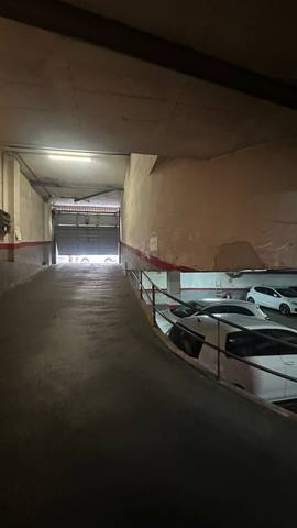 Garaje en Alquiler en Carrer Moratín en Centre