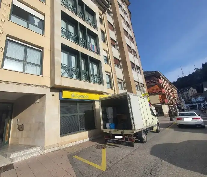 Vista exterior de Oficina en venta en Valdés - Luarca
