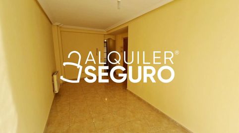 Photo 3 of Flat for rent in Gerona , Centro, Móstoles