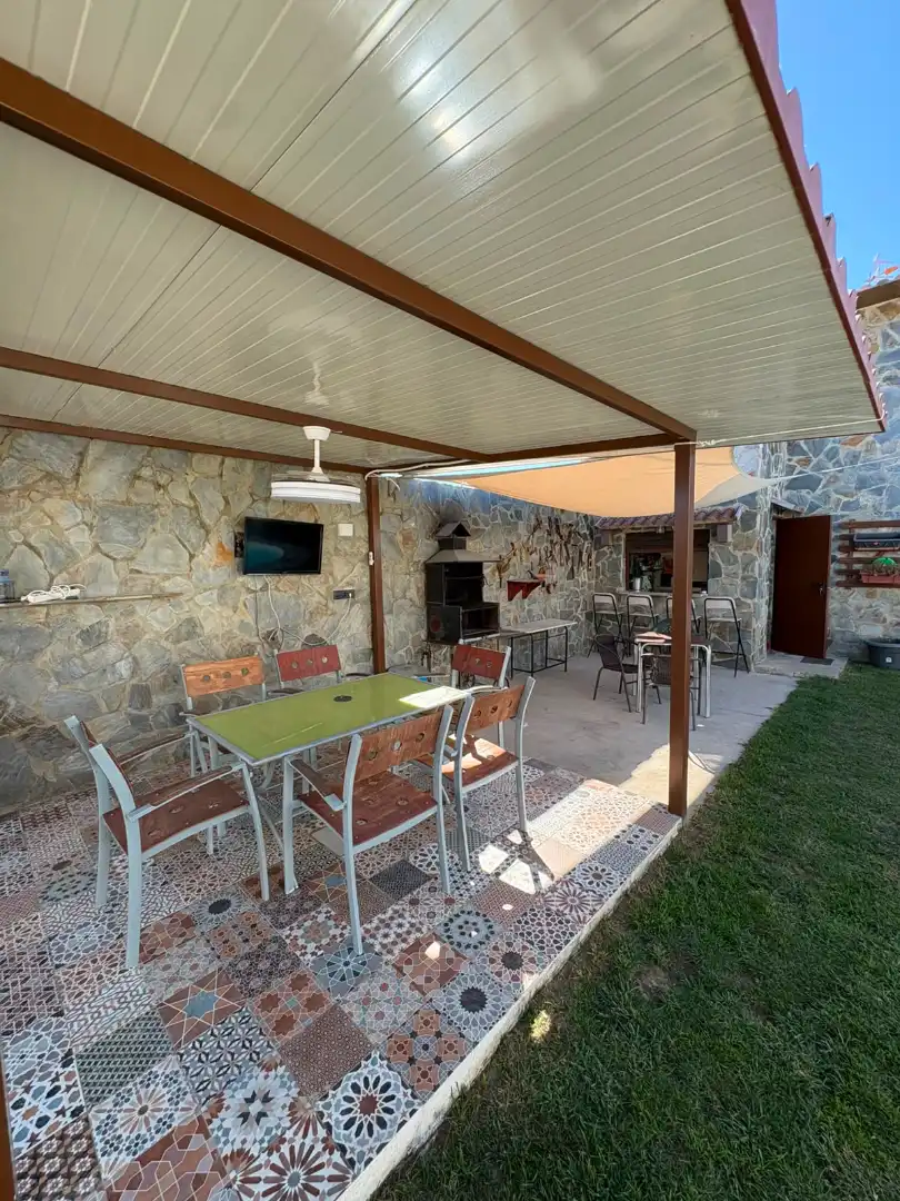 Terrassa de Casa o xalet en venda en Sanlúcar de Barrameda amb Jardí privat, Piscina i Moblat