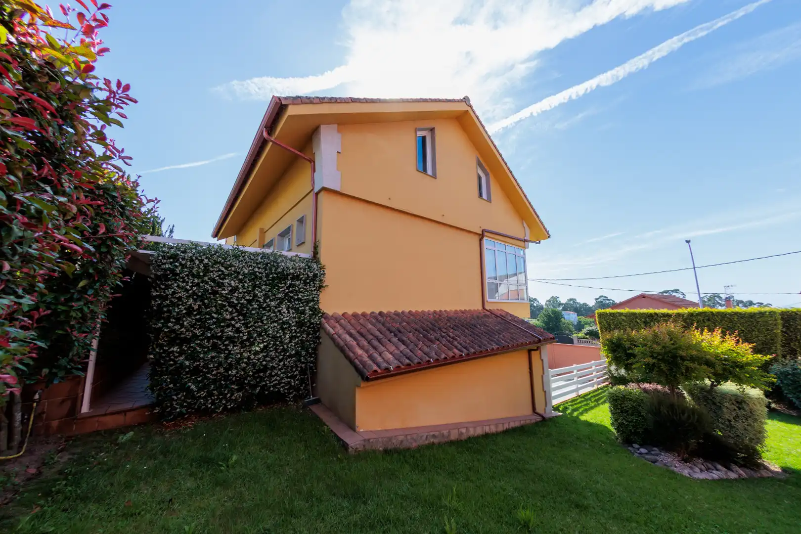 Vista exterior de Casa o chalet en venta en Vigo  con Jardín privado, Parquet y Terraza