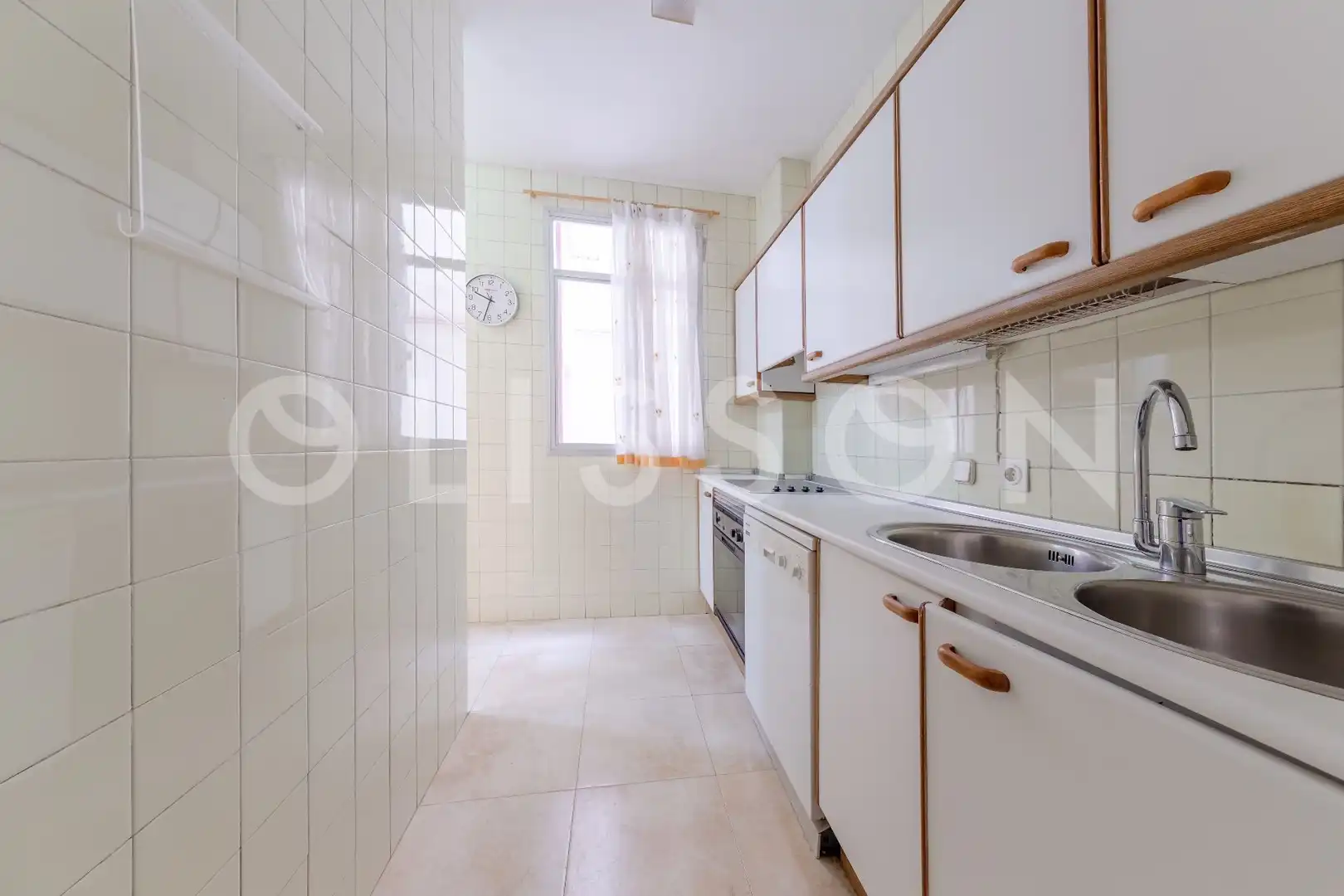 Küche von Wohnung zum Verkauf in Madrid mit Klimaanlage, Heizung und Terrasse