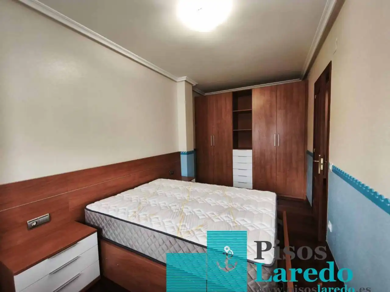 Habitación de Piso en venta en Voto con Calefacción y Balcón