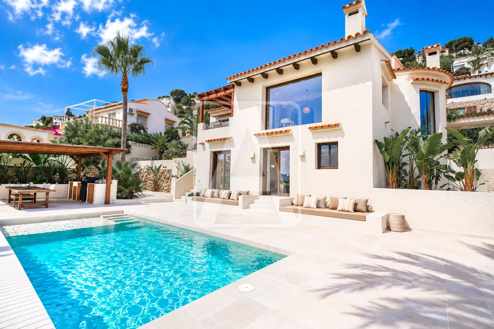 Detached house with pool for sale in La Viña - Montemar - San Jaime