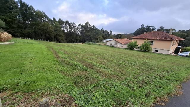 Terreno residencial en Venta en Abegondo