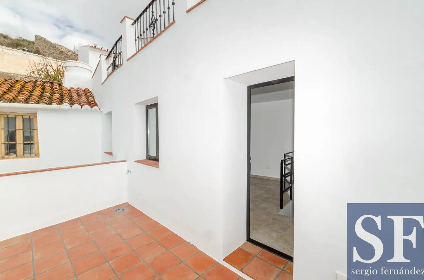 Casa adosada en venta en Sedella