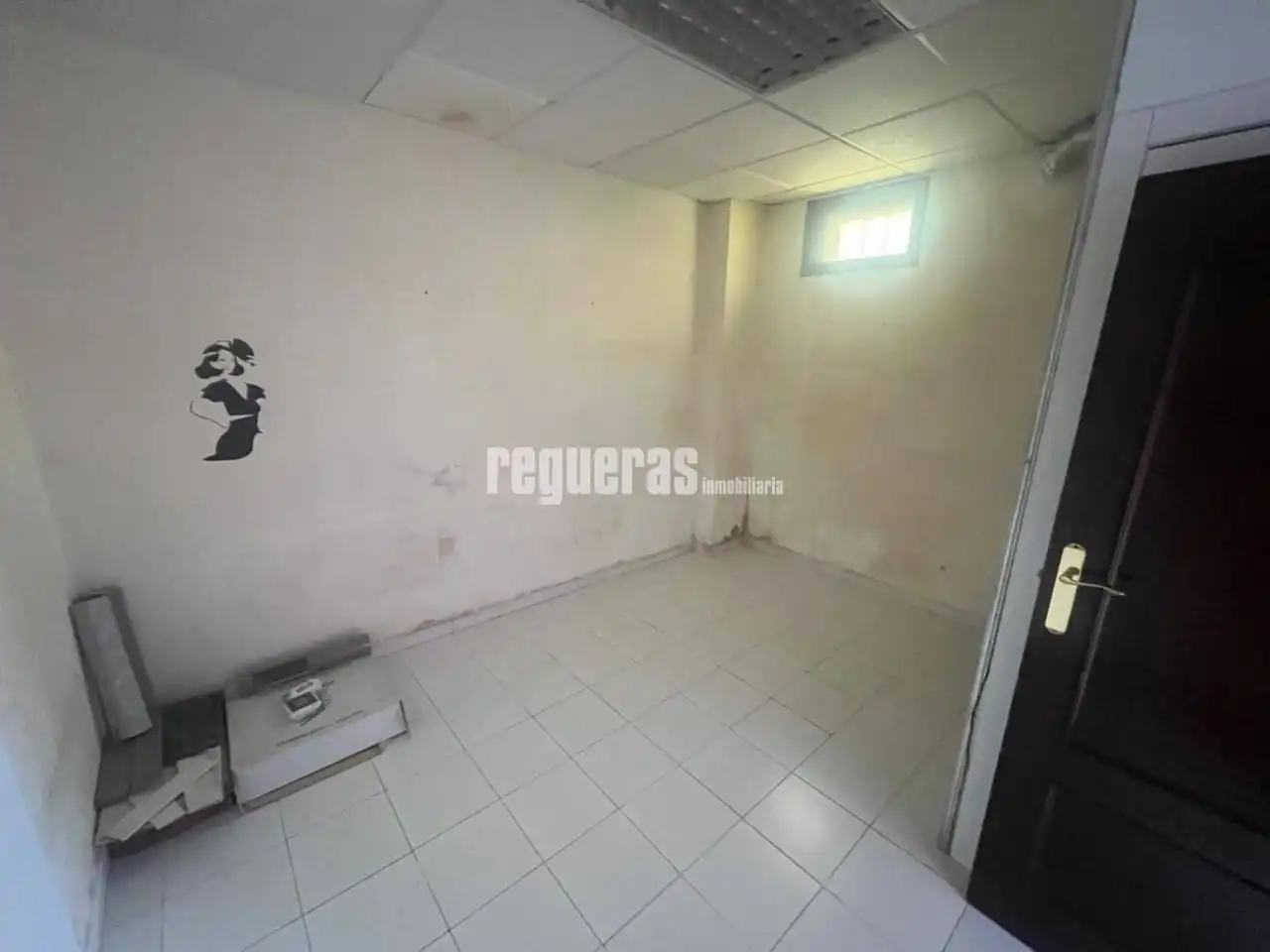 Business premises to rent in Calle Reconquista, imagen 6