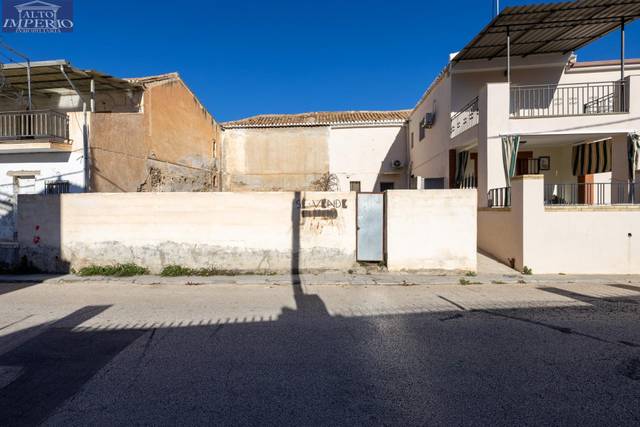 Terreno residencial en Venta en Calle ORDESA (LAN) en Lancha del Genil